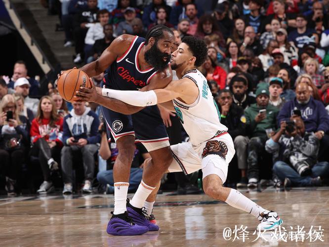 快船主场惨负灰熊,客场挑战雷霆能否逆袭? 快船主场惨负灰熊,客场挑战雷霆能否逆袭?